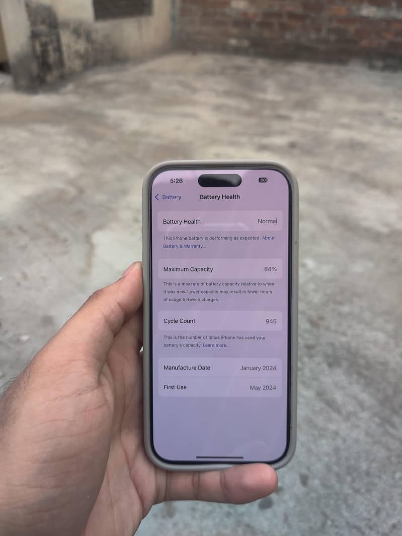 iPhone 15 Pro  — Black Titanium 9