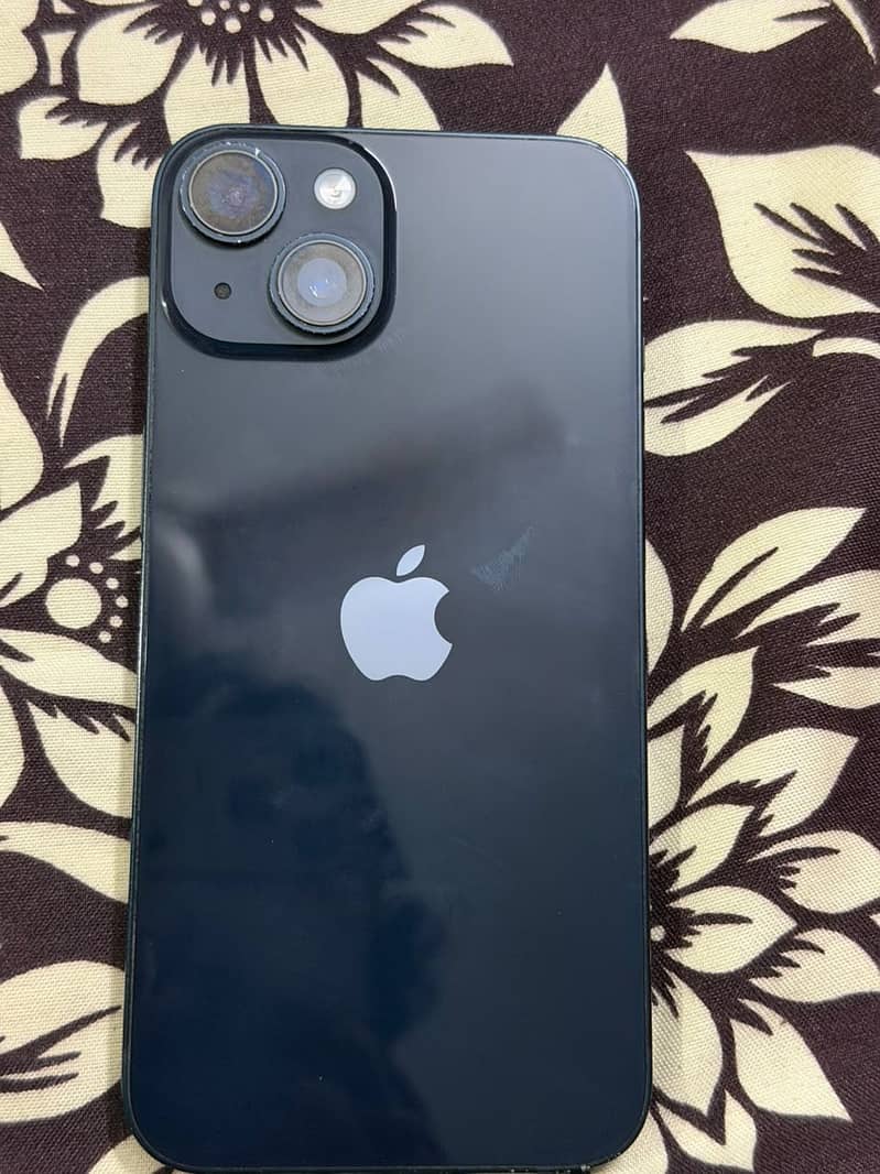 Apple iPhone 14 4