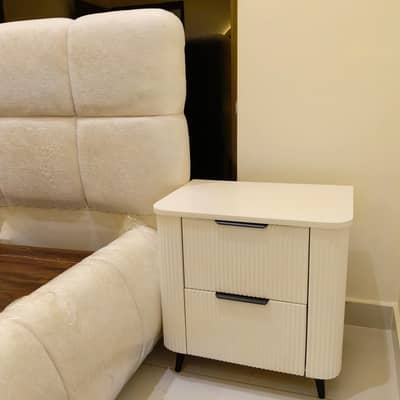 Modern Bed Set for Sale - Bed, Side Tables & Dressing Table
