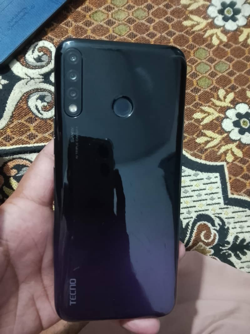 Tecno Spark 2 0