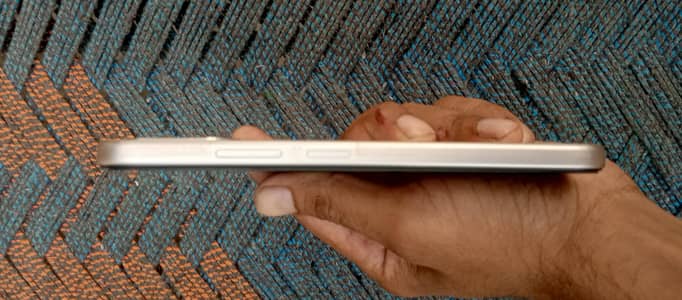 OPPO A6s
