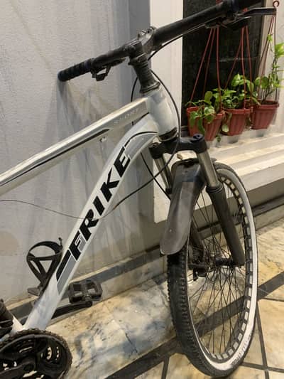 Frike Mountain Bicycle