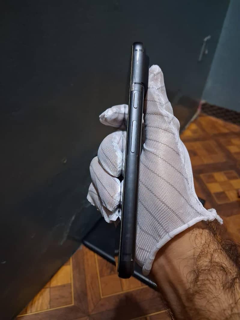 Google Pixel 8 2