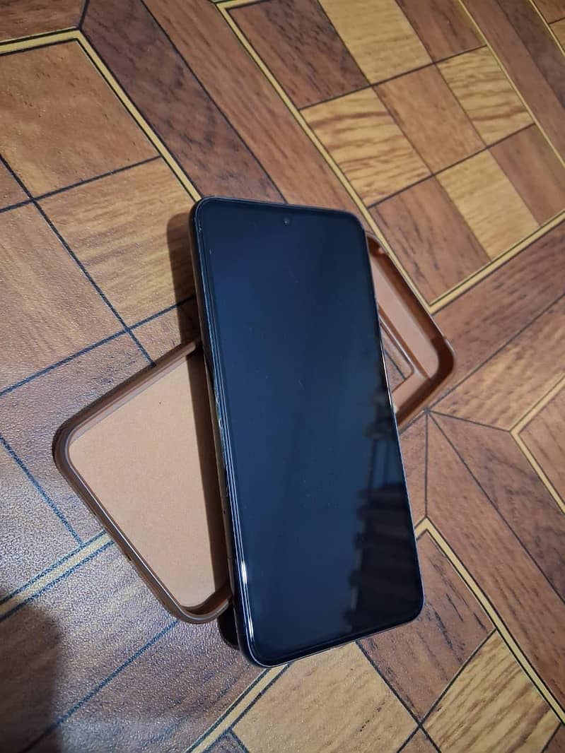 Google Pixel 8 5