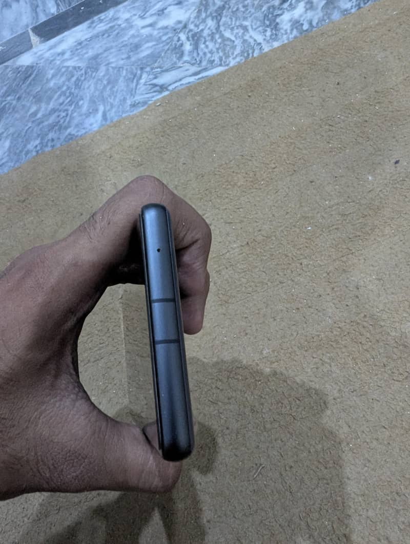 Google Pixel 7a 3