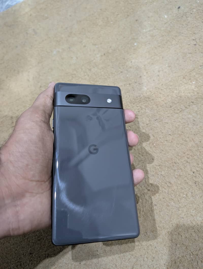 Google Pixel 7a 4