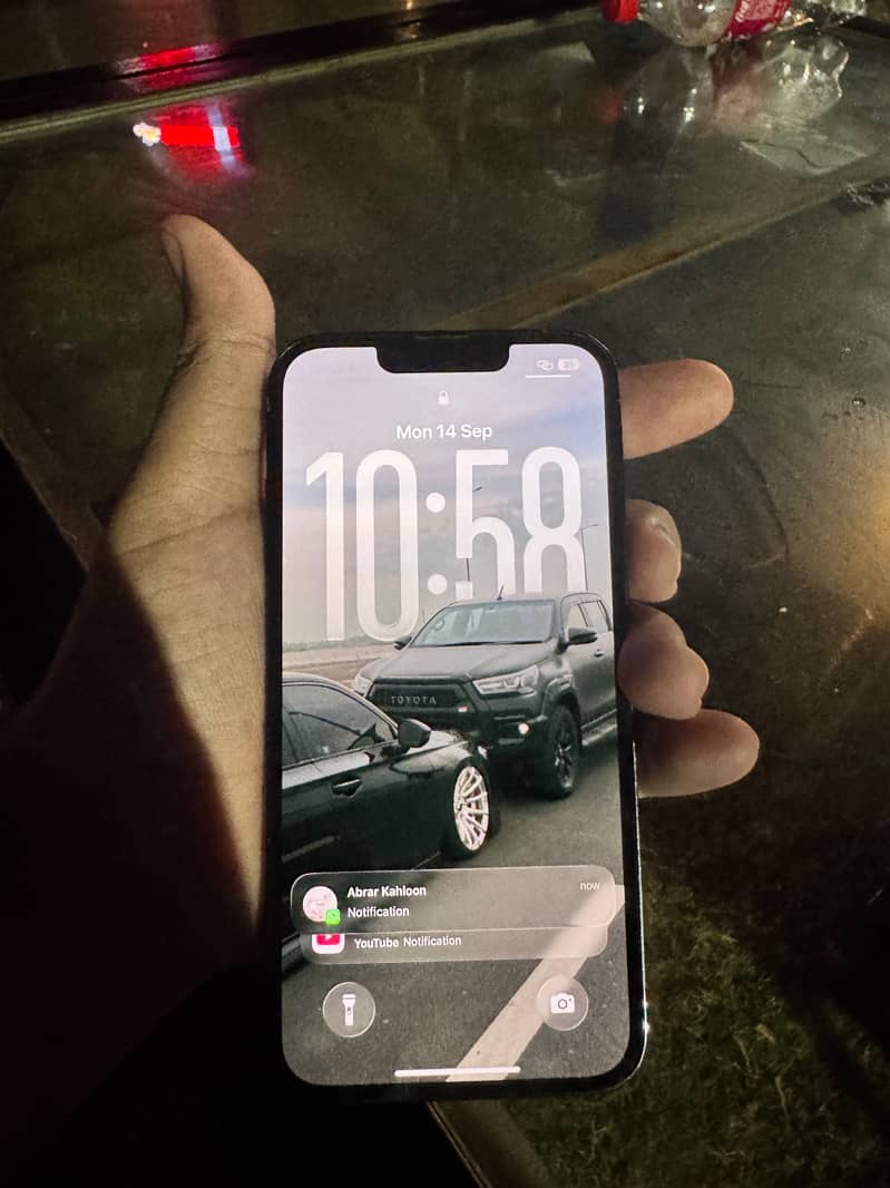 Apple iPhone 13 Pro 8
