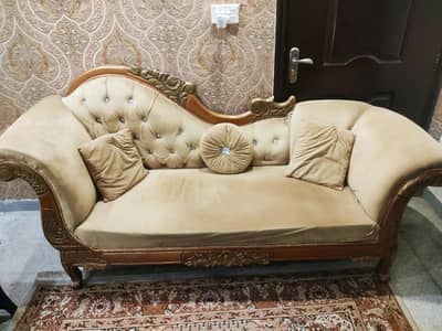 Dewan /sofa
