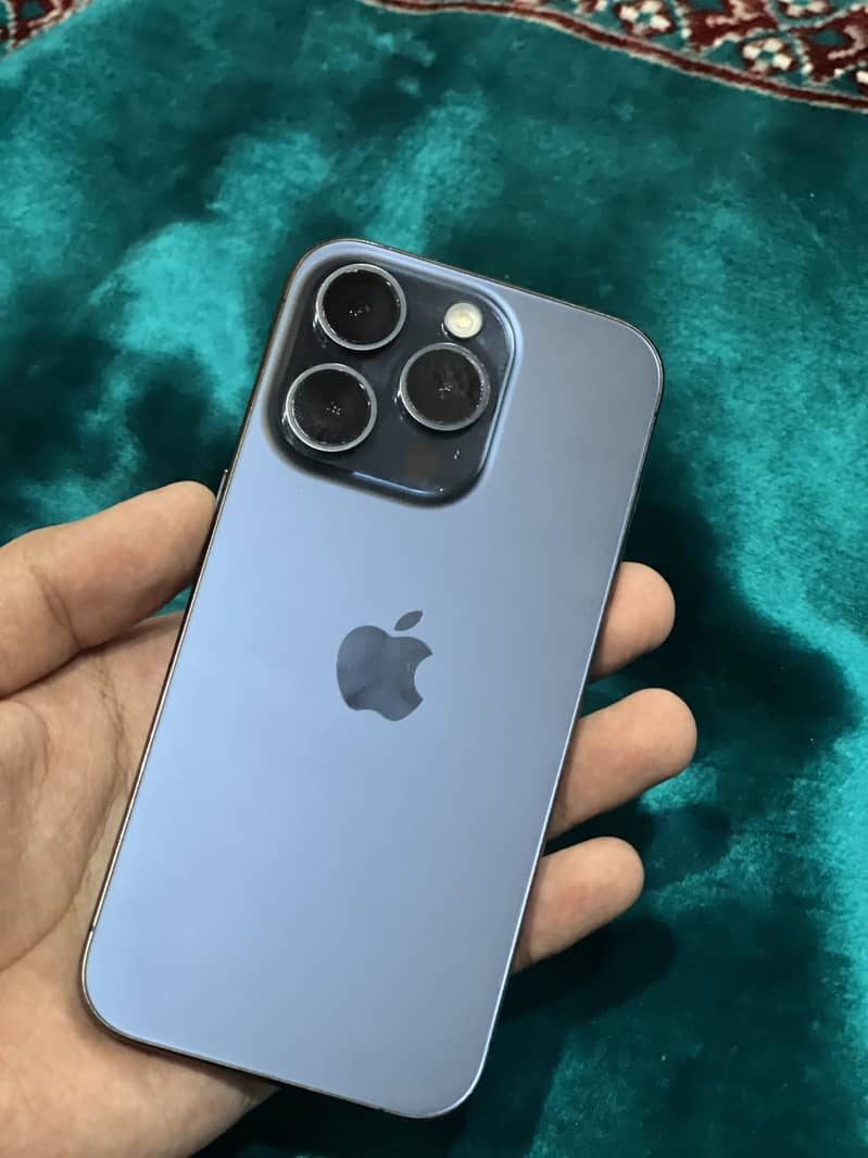 Apple iPhone 15 Pro 5