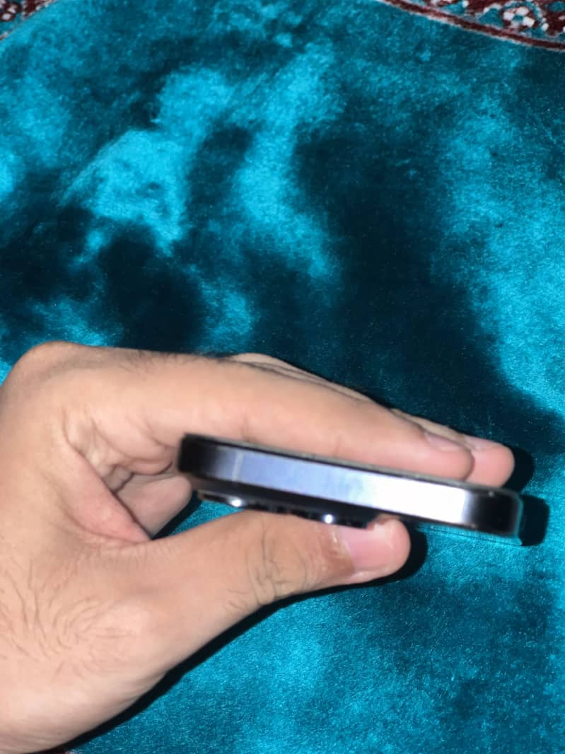 Apple iPhone 15 Pro 7