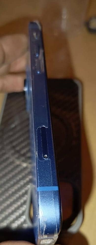 Apple iPhone 13 mini 3