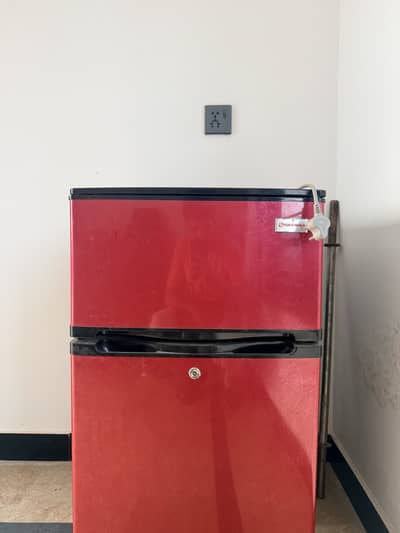 No frost imported mini refrigerator