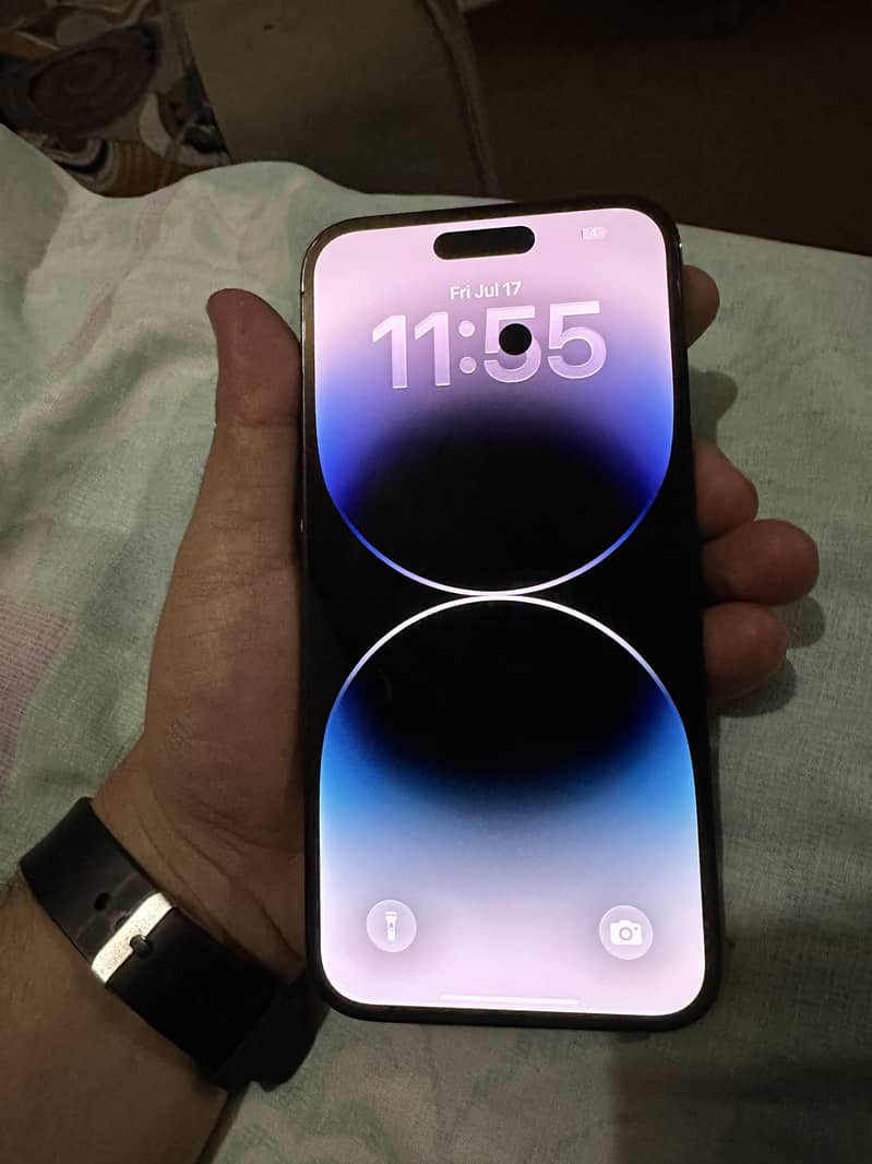 Apple iPhone 14 Pro Max 3