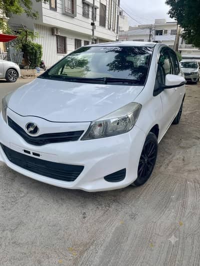 Toyota Vitz 2013