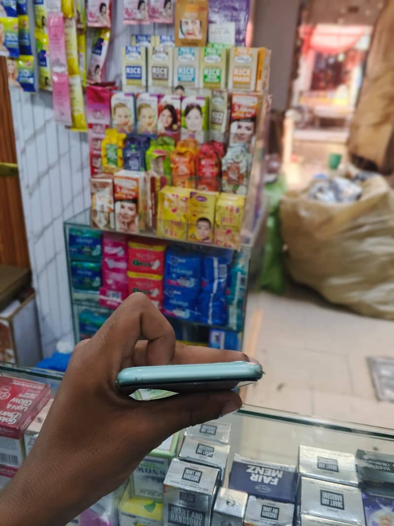 Apple iPhone 11 2