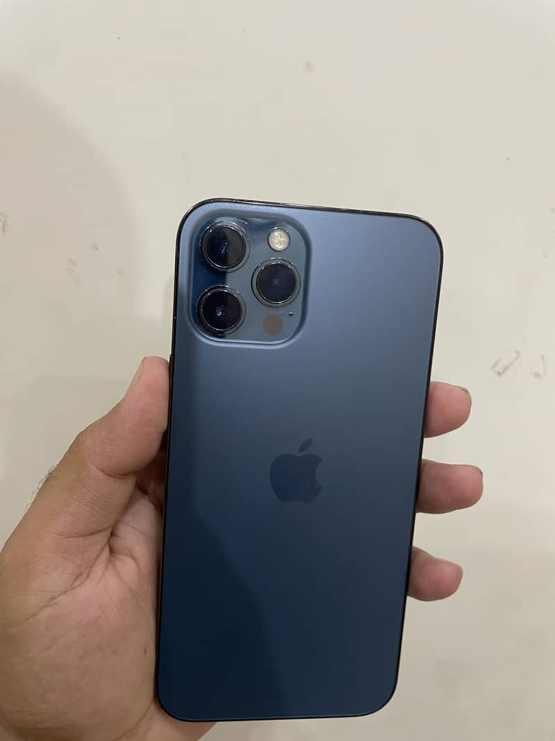 Apple iPhone 12 Pro Max 3