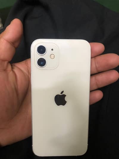 Apple iPhone 12
