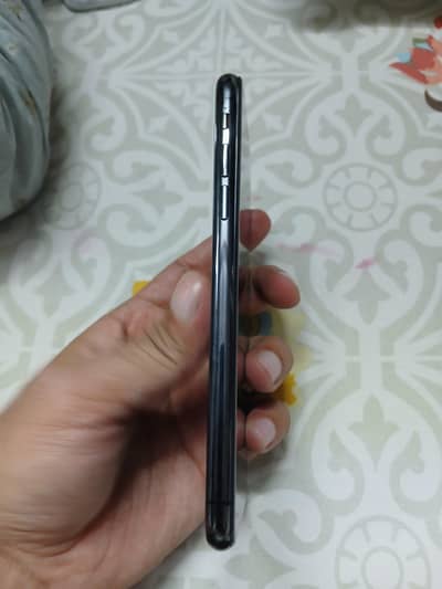 Apple iPhone XS 256GB PTA APPROVED