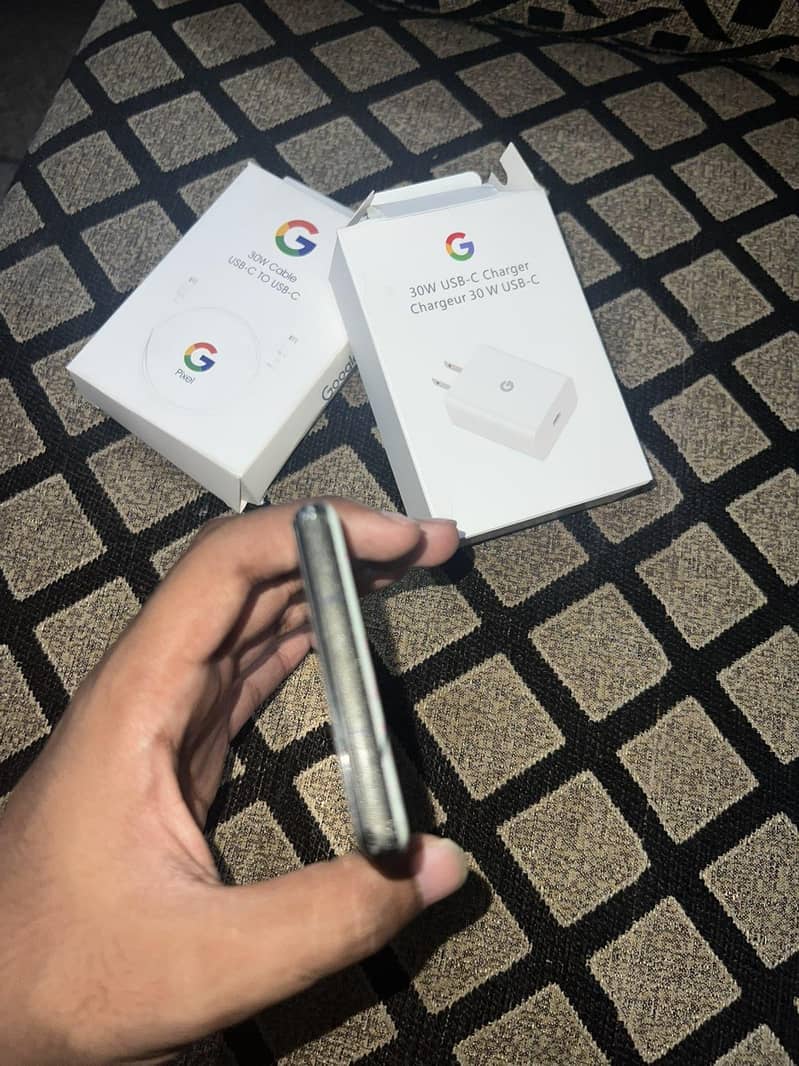 Google Pixel 6a 5