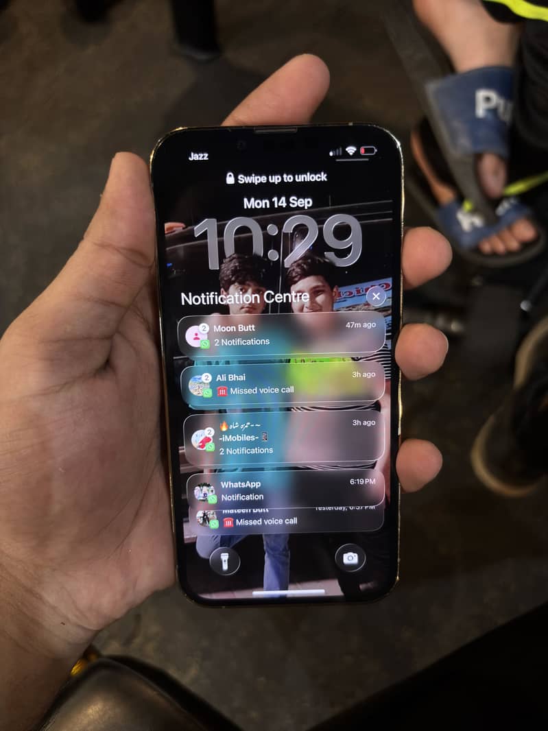 Apple iPhone 13 Pro 1