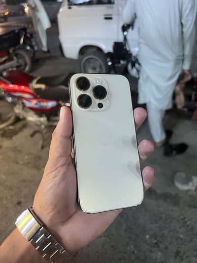 iPhone 14 Pro