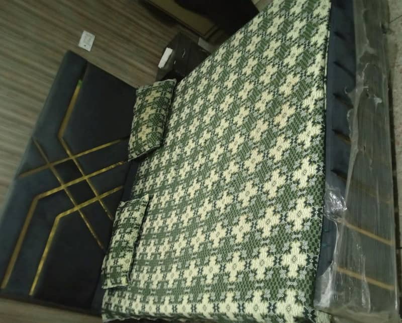 king bed 2
