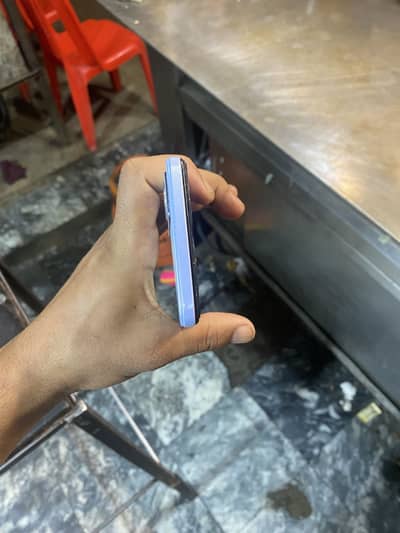 Infinix Hot 11