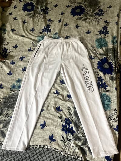Stylish White Paris Trouser – Mardon Ke Liye Behtareen Choice