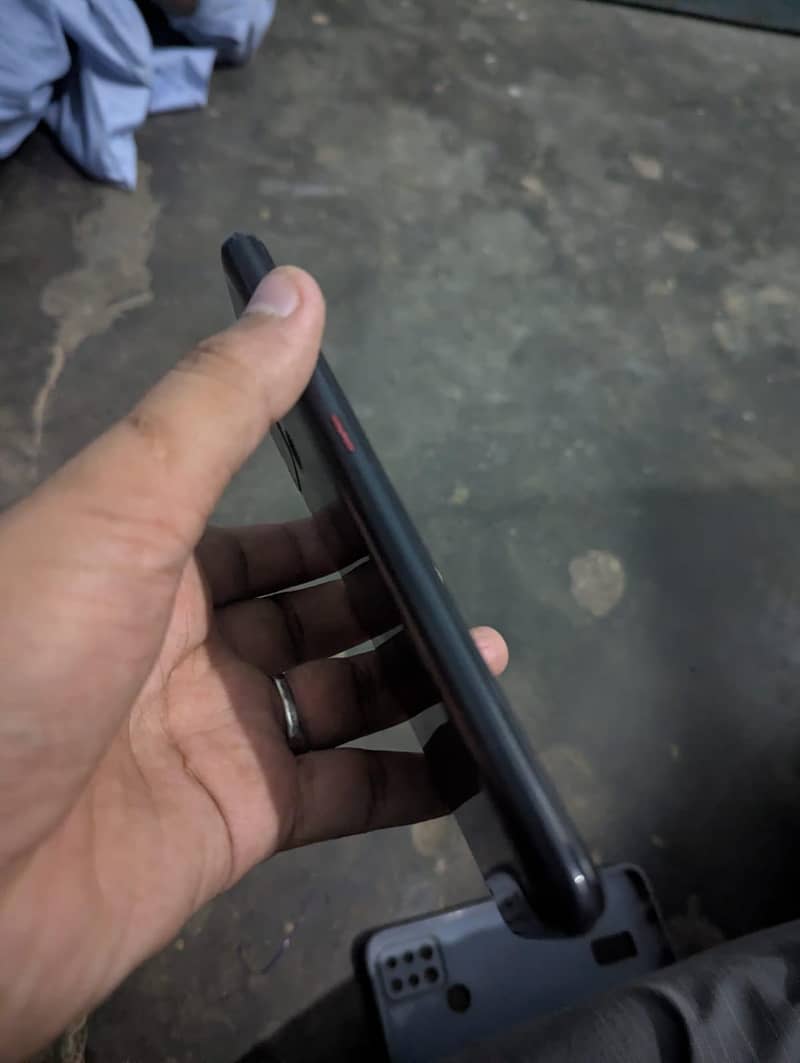 Tecno Pova 5