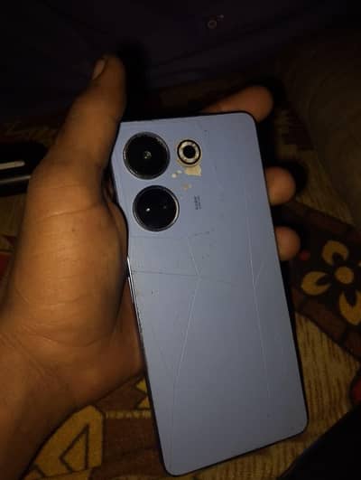 Tecno CAMON 20