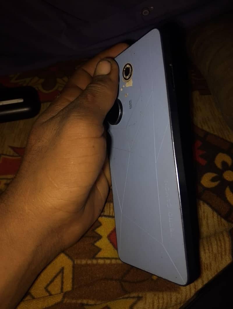 Tecno CAMON 20 2