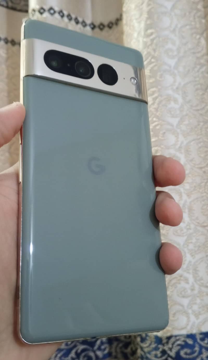 Google Pixel 7 Pro 0