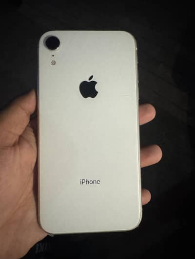 Apple iPhone XR