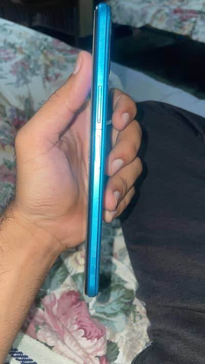 Infinix Hot 12