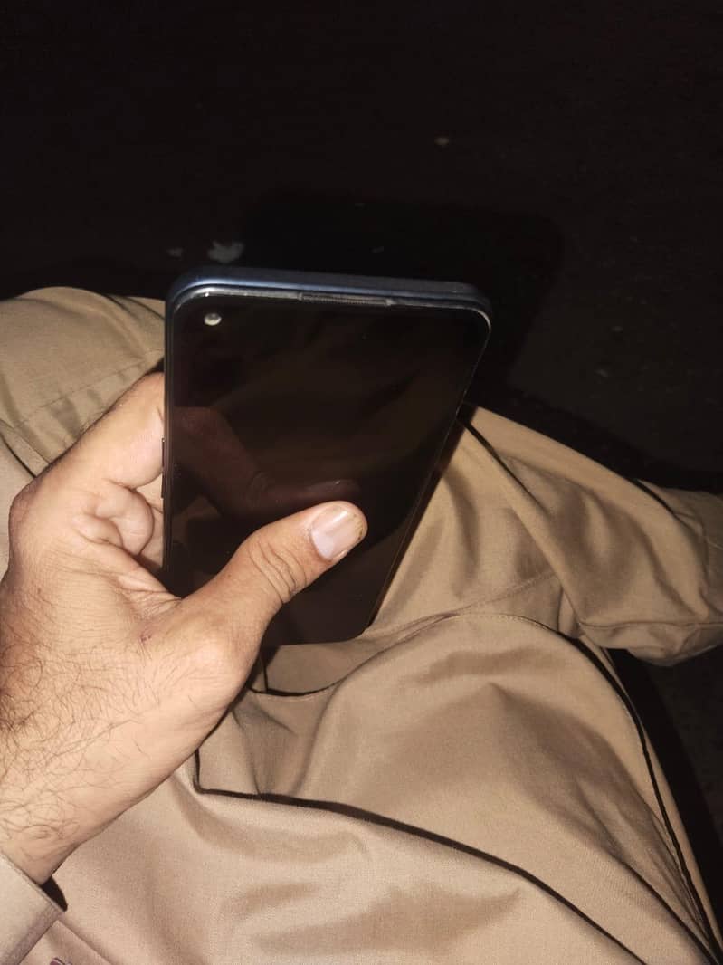 OPPO A54 0