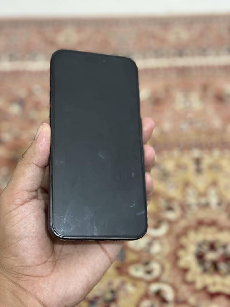 Apple iPhone 15 Pro Max 1