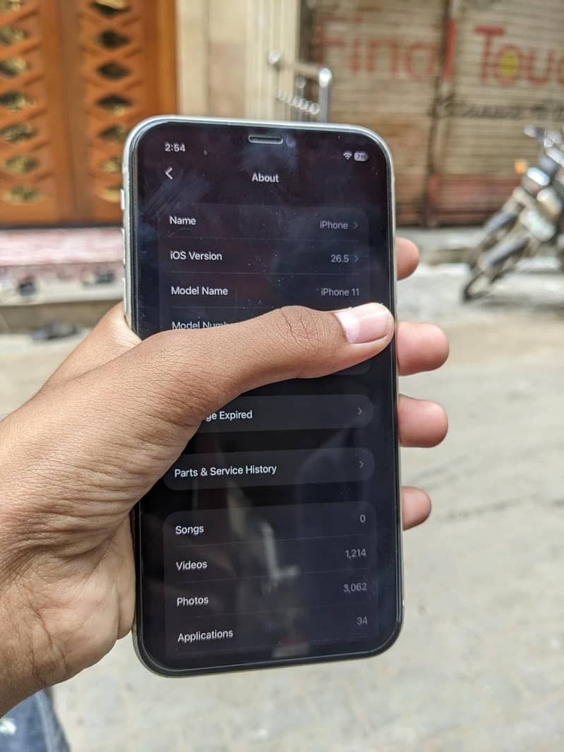 Apple iPhone 11 5