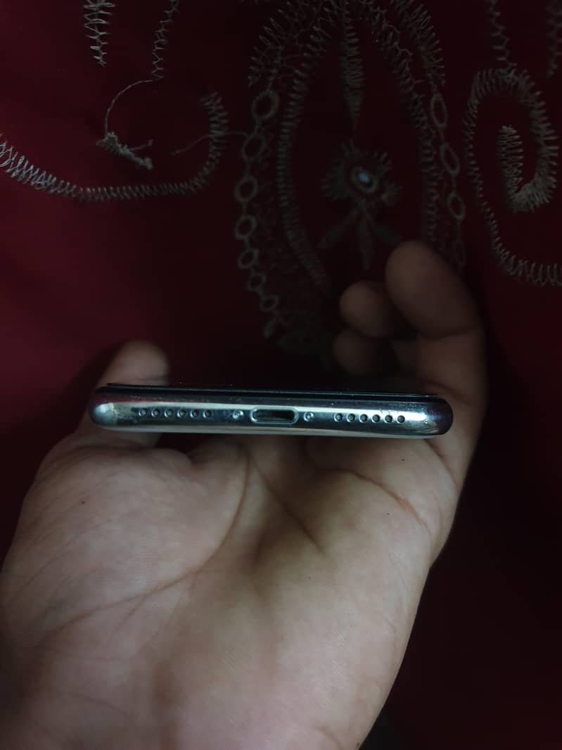 Apple iPhone X 7