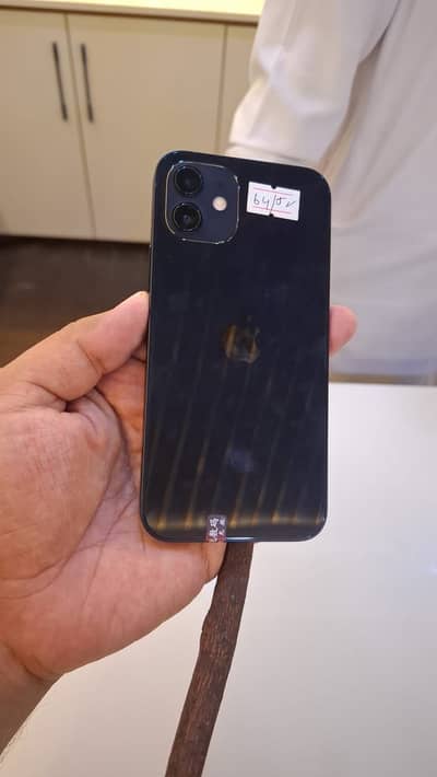 Apple iPhone 12