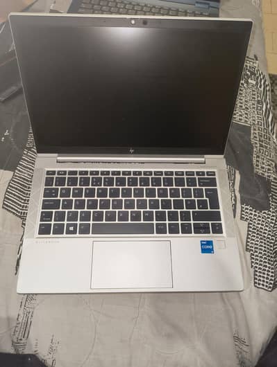 HP Elitebook 830 G8 | 14-inch laptop | i5 11 generation