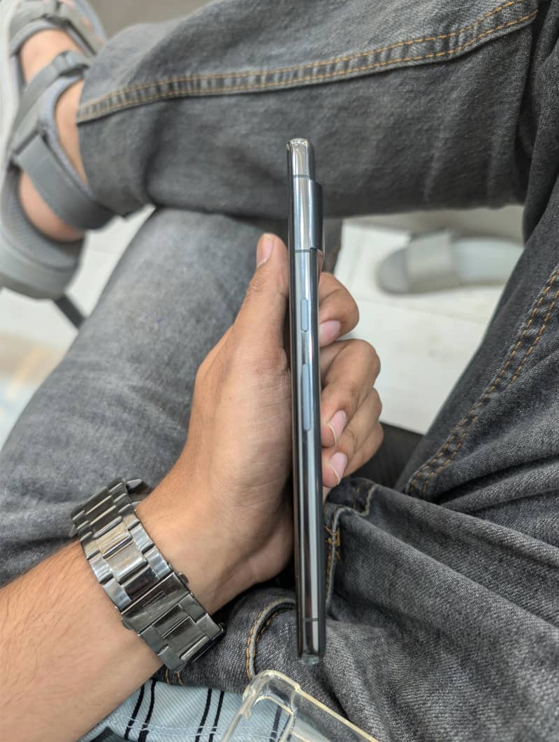 Google Pixel 7 Pro 2