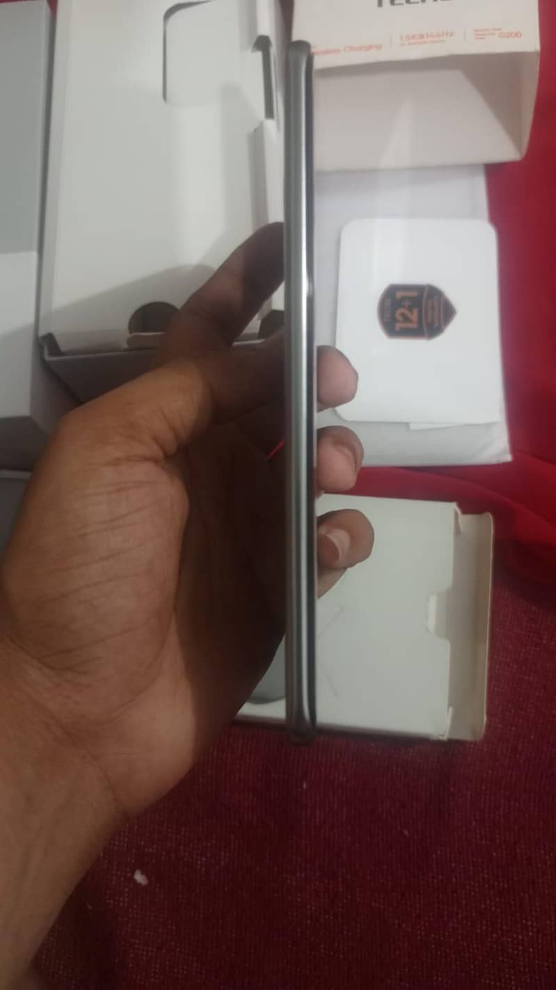tecno spark40 pro plus 2