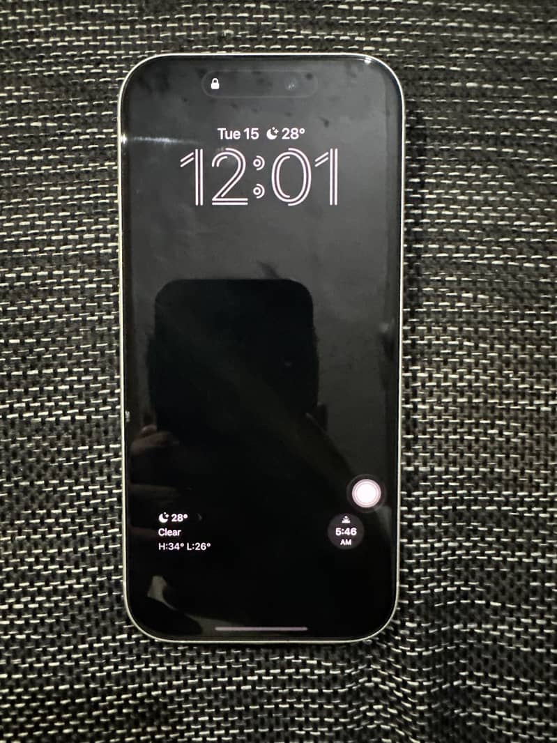Apple iPhone 17 3