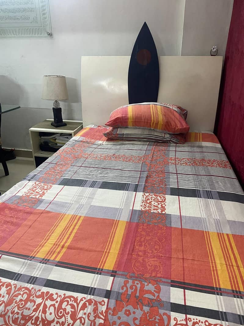 singel bed 2