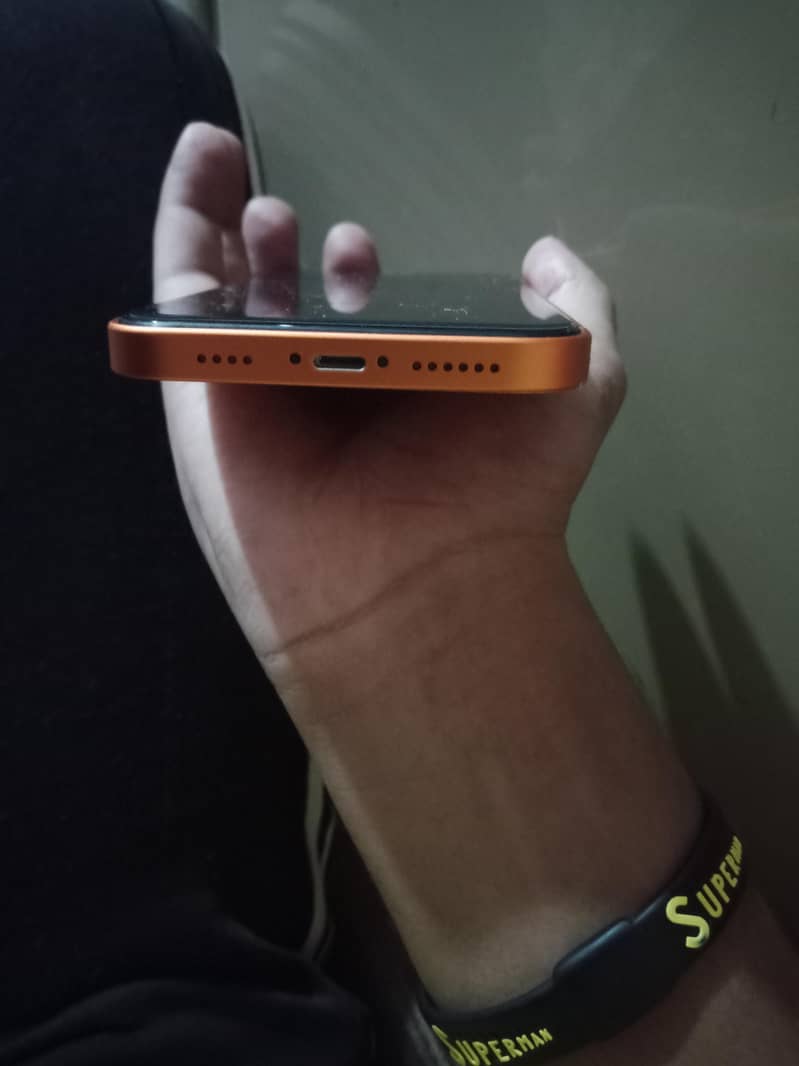 Apple iPhone XR 1
