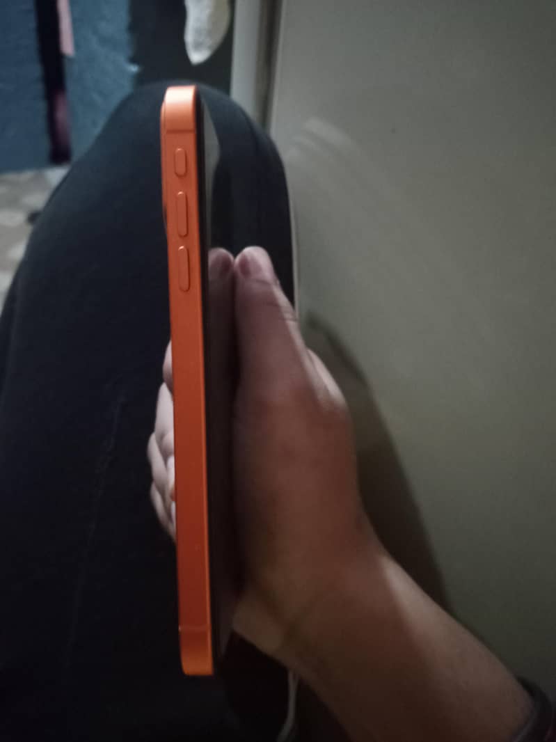 Apple iPhone XR 3