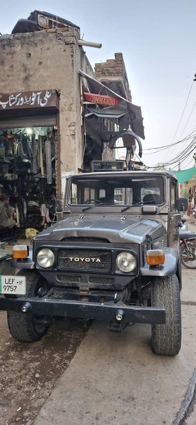 Toyota Land Cruiser 1984