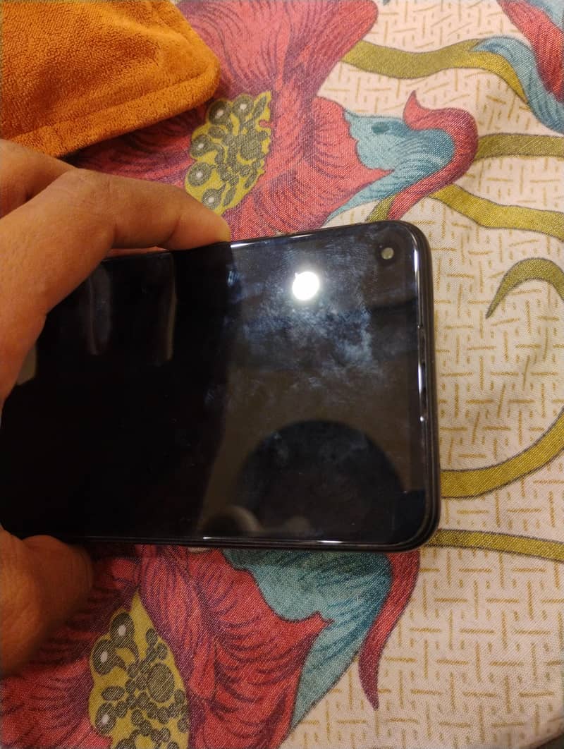 Realme 9i 4