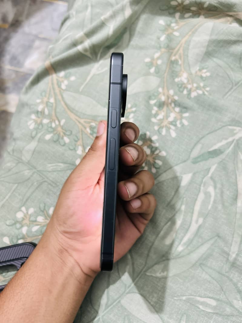 Google Pixel 10 7