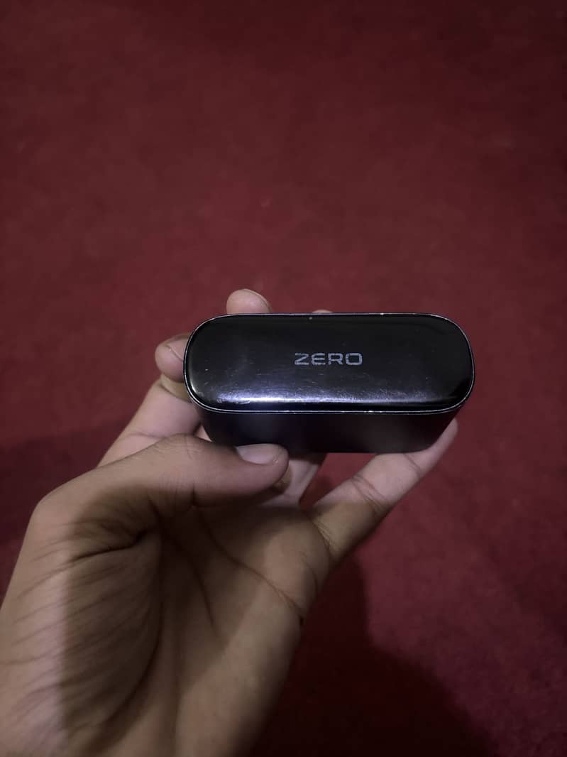 Zero Robo Earbuds 3